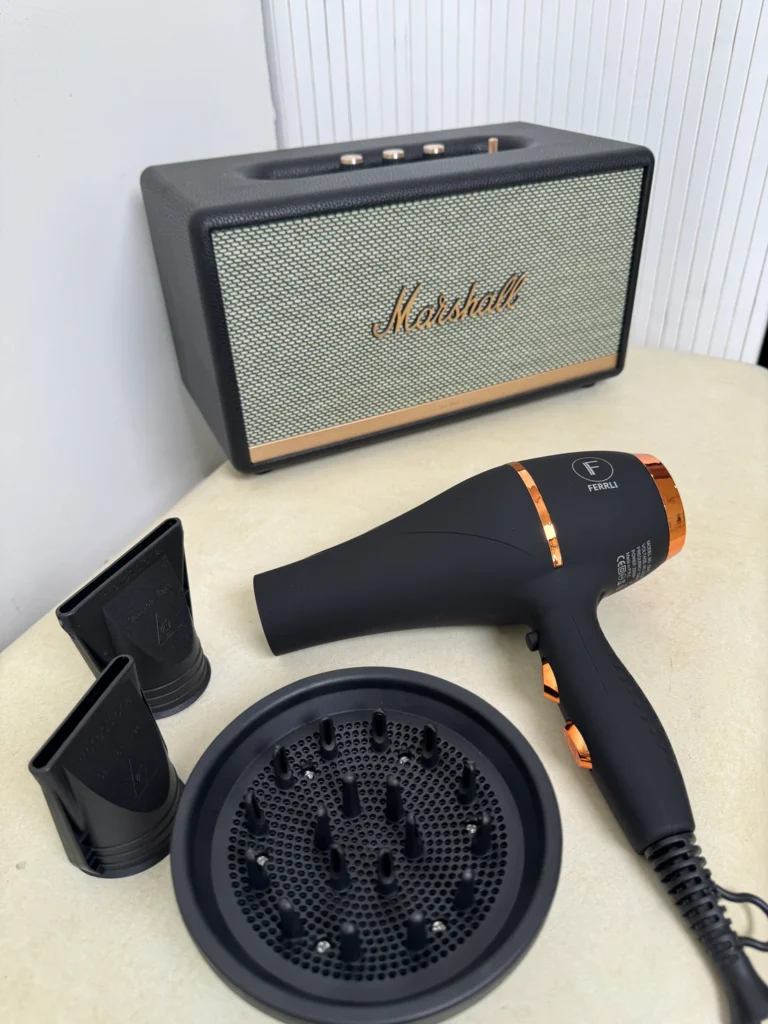 Ferrli Infrared dryer with negative ion generator