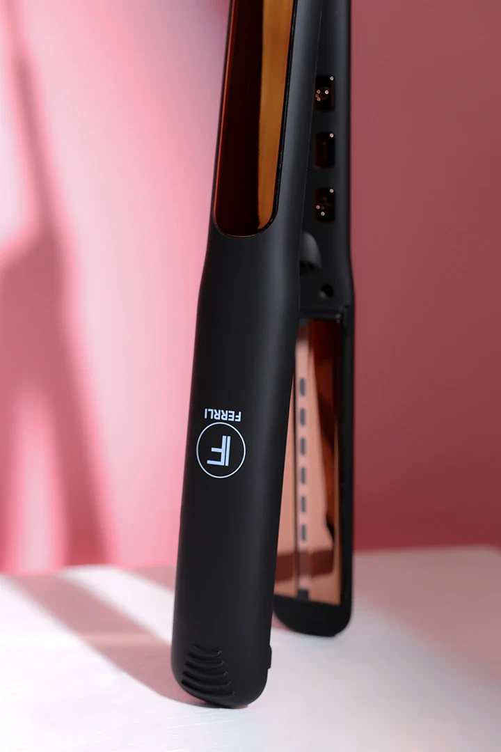 Infrared Ray Straightener Ferrli classic