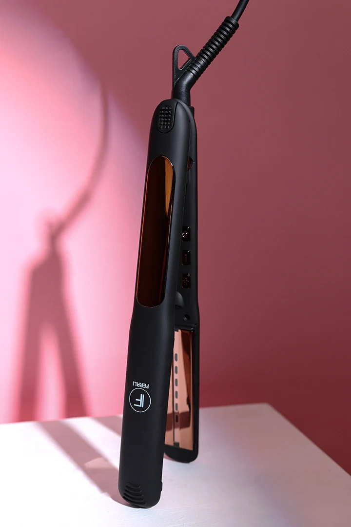 Infrared Ray Straightener Ferrli classic